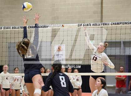 Thumbnail 1 in Valley Christian vs. Palos Verdes (CIF State D1 Final) photogallery.