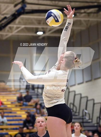 Thumbnail 3 in Valley Christian vs. Palos Verdes (CIF State D1 Final) photogallery.