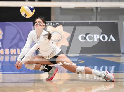 Thumbnail 2 in Valley Christian vs. Palos Verdes (CIF State D1 Final) photogallery.