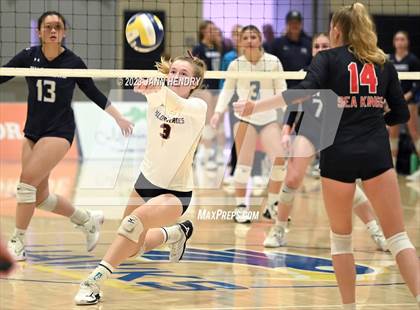Thumbnail 1 in Valley Christian vs. Palos Verdes (CIF State D1 Final) photogallery.