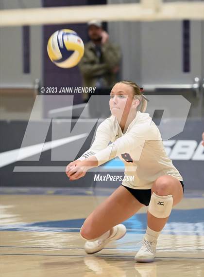 Thumbnail 2 in Valley Christian vs. Palos Verdes (CIF State D1 Final) photogallery.
