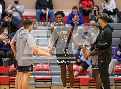Thumbnail 2 in Bellevue West @ Millard South photogallery.