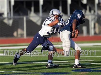 Thumbnail 1 in North @ El Segundo photogallery.
