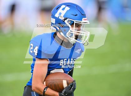 Thumbnail 2 in Butler @ Hawthorne photogallery.
