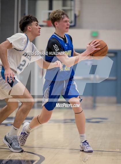 Thumbnail 1 in Muir @ Crescenta Valley photogallery.