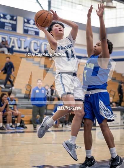 Thumbnail 1 in Muir @ Crescenta Valley photogallery.