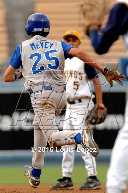 Thumbnail 1 in Charter Oak vs. Santa Monica (CIF SS DIV 4 Final) photogallery.