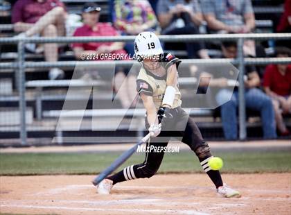 Thumbnail 1 in Keller Central vs Fossil Ridge photogallery.