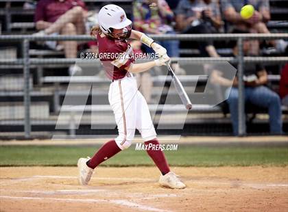 Thumbnail 3 in Keller Central vs Fossil Ridge photogallery.
