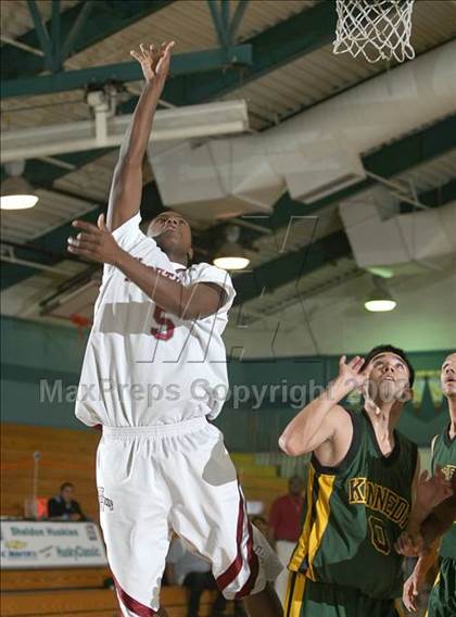Thumbnail 2 in Natomas vs. Kennedy (Sheldon Winter Classic) photogallery.