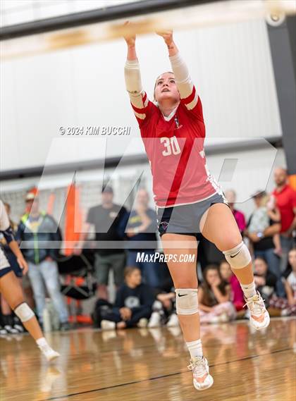 Thumbnail 2 in Indy Genesis HomeSchool vs Jackson HomeSchool (Midwest Volleyball Classic) photogallery.