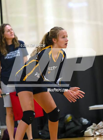 Thumbnail 2 in Indy Genesis HomeSchool vs Jackson HomeSchool (Midwest Volleyball Classic) photogallery.