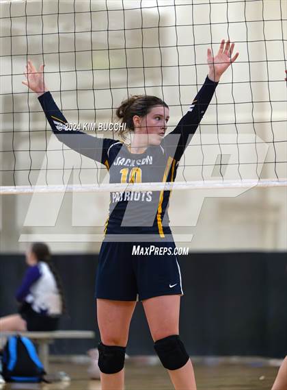 Thumbnail 3 in Indy Genesis HomeSchool vs Jackson HomeSchool (Midwest Volleyball Classic) photogallery.