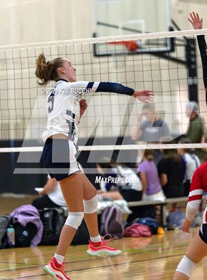 Thumbnail 1 in Indy Genesis HomeSchool vs Jackson HomeSchool (Midwest Volleyball Classic) photogallery.