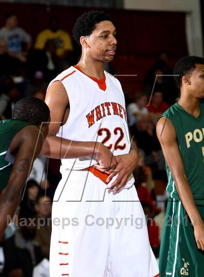 Thumbnail 3 in Whitney Young vs Long Beach Poly (Spalding Hoophall Classic) photogallery.