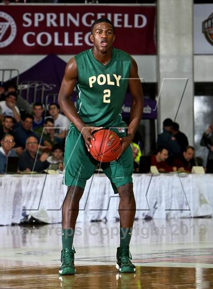 Thumbnail 2 in Whitney Young vs Long Beach Poly (Spalding Hoophall Classic) photogallery.