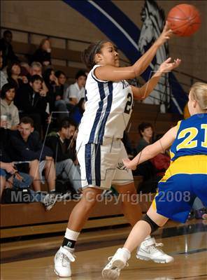 Thumbnail 1 in El Toro @ Trabuco Hills photogallery.