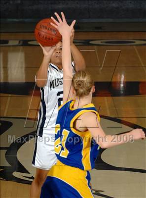 Thumbnail 3 in El Toro @ Trabuco Hills photogallery.
