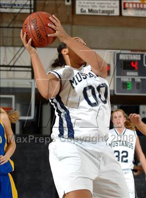 Thumbnail 3 in El Toro @ Trabuco Hills photogallery.
