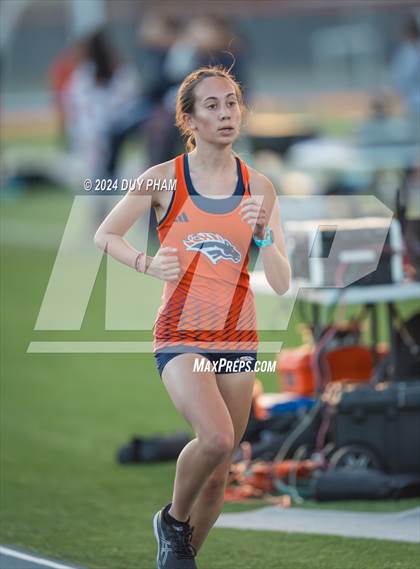 Thumbnail 3 in Centennial @ Roosevelt (3200 Meter) photogallery.