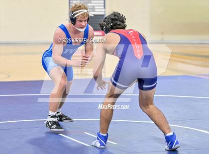Thumbnail 3 in Fort Worth Country Day Boys Wrestling Invitational photogallery.