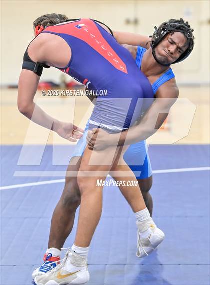 Thumbnail 1 in Fort Worth Country Day Boys Wrestling Invitational photogallery.