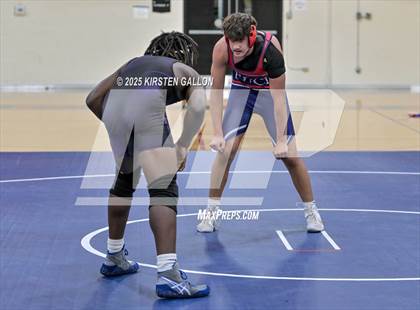 Thumbnail 1 in Fort Worth Country Day Boys Wrestling Invitational photogallery.