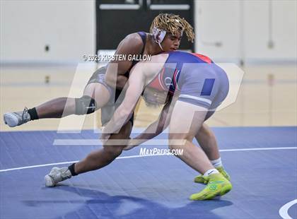 Thumbnail 3 in Fort Worth Country Day Boys Wrestling Invitational photogallery.