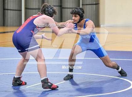 Thumbnail 3 in Fort Worth Country Day Boys Wrestling Invitational photogallery.