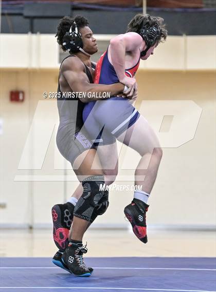 Thumbnail 3 in Fort Worth Country Day Boys Wrestling Invitational photogallery.