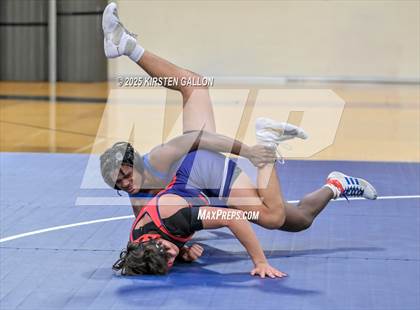 Thumbnail 2 in Fort Worth Country Day Boys Wrestling Invitational photogallery.