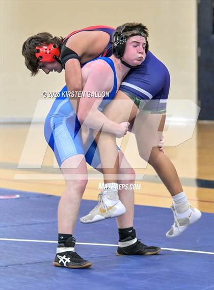 Thumbnail 2 in Fort Worth Country Day Boys Wrestling Invitational photogallery.