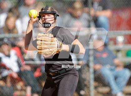 Thumbnail 1 in Emanuel County Institute vs Bowdon (GHSA 1A D2 State Tournament) photogallery.