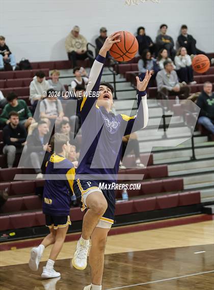 Thumbnail 2 in Pelham vs Harrison (Harrison Holiday Tournament) photogallery.
