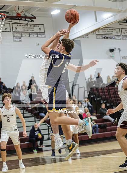 Thumbnail 2 in Pelham vs Harrison (Harrison Holiday Tournament) photogallery.