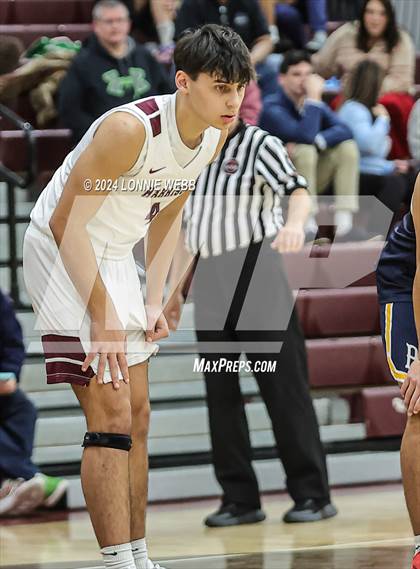Thumbnail 1 in Pelham vs Harrison (Harrison Holiday Tournament) photogallery.