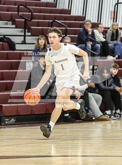 Thumbnail 2 in Pelham vs Harrison (Harrison Holiday Tournament) photogallery.