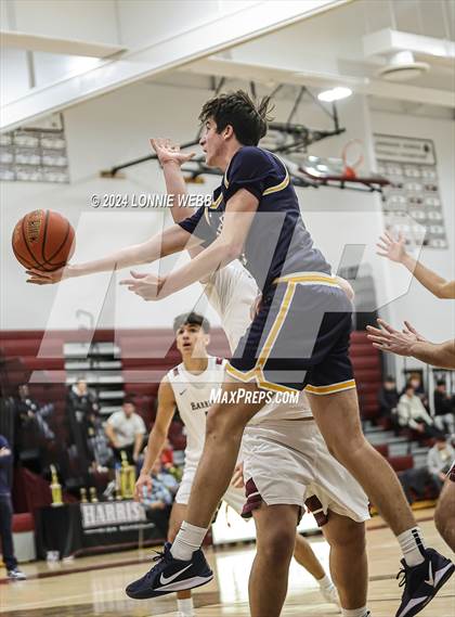 Thumbnail 3 in Pelham vs Harrison (Harrison Holiday Tournament) photogallery.