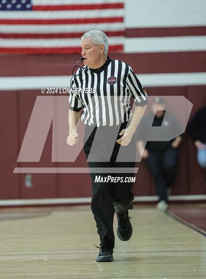 Thumbnail 1 in Pelham vs Harrison (Harrison Holiday Tournament) photogallery.