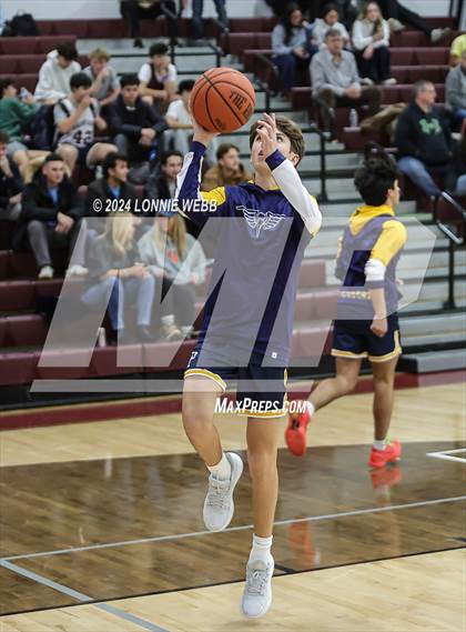 Thumbnail 2 in Pelham vs Harrison (Harrison Holiday Tournament) photogallery.