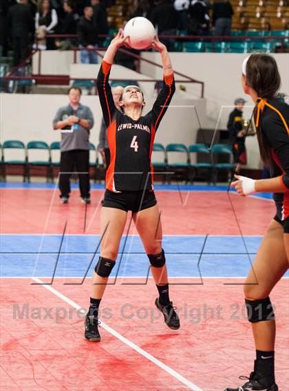 Thumbnail 3 in Cheyenne Mountain vs. Lewis-Palmer (CHSAA 4A Final) photogallery.