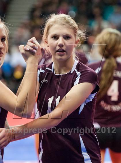Thumbnail 3 in Cheyenne Mountain vs. Lewis-Palmer (CHSAA 4A Final) photogallery.