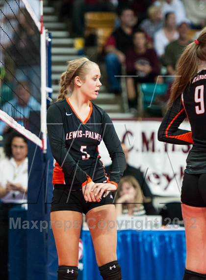 Thumbnail 3 in Cheyenne Mountain vs. Lewis-Palmer (CHSAA 4A Final) photogallery.