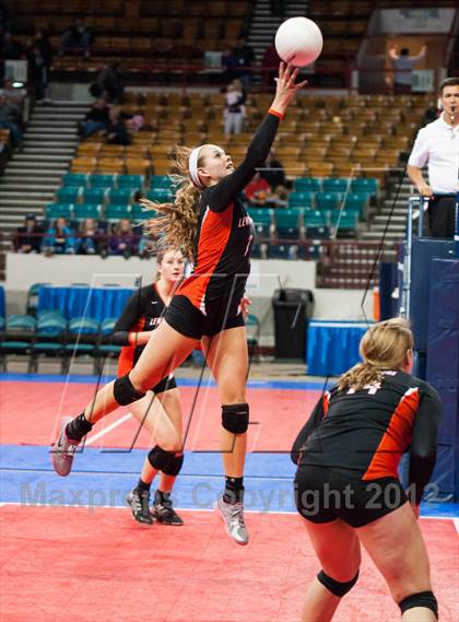 Thumbnail 1 in Cheyenne Mountain vs. Lewis-Palmer (CHSAA 4A Final) photogallery.