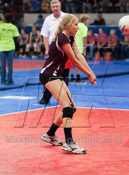 Thumbnail 2 in Cheyenne Mountain vs. Lewis-Palmer (CHSAA 4A Final) photogallery.