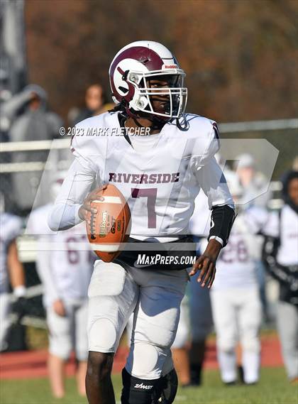 Thumbnail 2 in Riverside @ Florence Township Memorial photogallery.