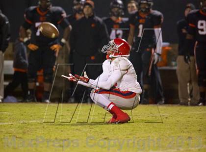 Thumbnail 2 in Brentwood Academy vs. Ensworth (TSSAA Division II AA Semifinal) photogallery.