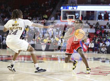 Thumbnail 3 in West Charlotte vs. Seventy-First (NCHSAA 3A Championship) photogallery.