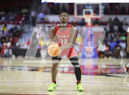 Thumbnail 3 in West Charlotte vs. Seventy-First (NCHSAA 3A Championship) photogallery.