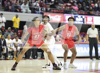 Thumbnail 2 in West Charlotte vs. Seventy-First (NCHSAA 3A Championship) photogallery.